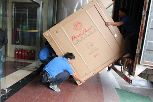 点军钢琴贵重工艺品无忧运